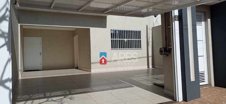 Casa com 3 Quartos à Venda, 122 m² em Parque Novo Mundo - Americana