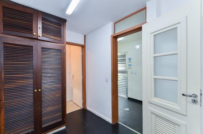 Imagem Casa com 5 Quartos à Venda, 238 m² em Chácara Monte Alegre - São Paulo