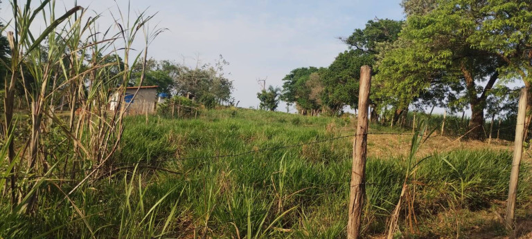 Imagem Chácara à Venda, 1.800 m² em Canguera - Capela Do Alto Imagem Chácara à Venda, 1.800 m² em Canguera - Capela Do Alto