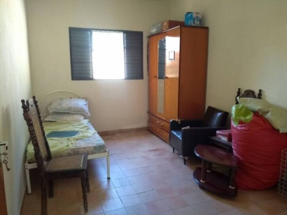 Imagem Casa com 3 Quartos à Venda, 200 m² em Vila São José - Taubaté Imagem Casa com 3 Quartos à Venda, 200 m² em Vila São José - Taubaté