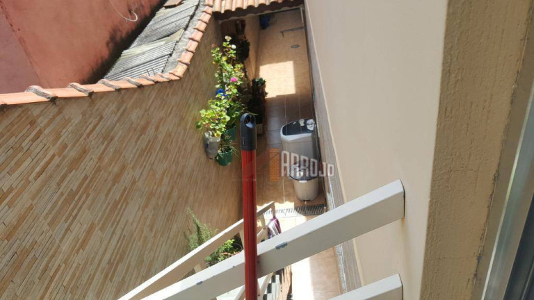 Imagem Sobrado com 4 Quartos à Venda, 250 m² em Vila Jacuí - São Paulo Imagem Sobrado com 4 Quartos à Venda, 250 m² em Vila Jacuí - São Paulo