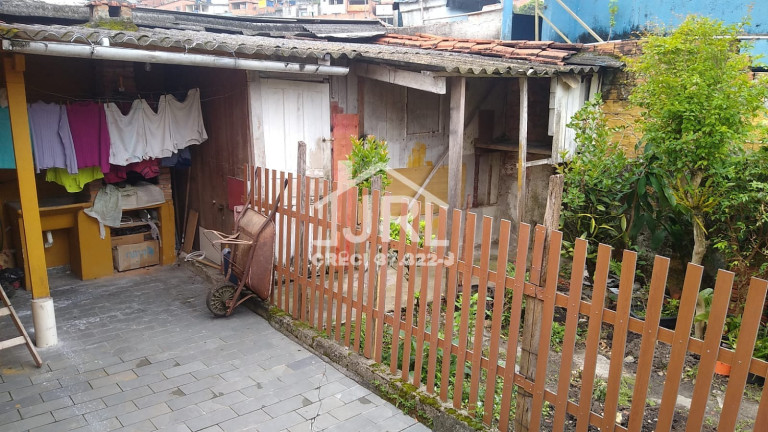 Imagem Casa com 2 Quartos à Venda, 250 m² em Jardim Zaira - Mauá