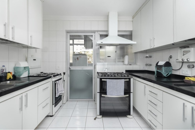 Imagem Apartamento com 4 Quartos à Venda, 200 m² em Higienópolis - São Paulo Imagem Apartamento com 4 Quartos à Venda, 200 m² em Higienópolis - São Paulo