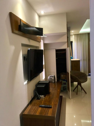 Imagem Imóvel com 2 Quartos à Venda, 79 m² em Barra Da Tijuca - Rio De Janeiro Imagem Imóvel com 2 Quartos à Venda, 79 m² em Barra Da Tijuca - Rio De Janeiro
