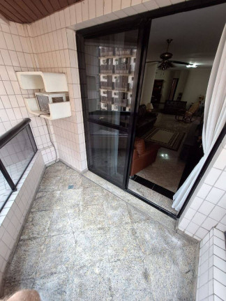 Imagem Apartamento com 4 Quartos à Venda, 131 m² em Pompéia - Santos