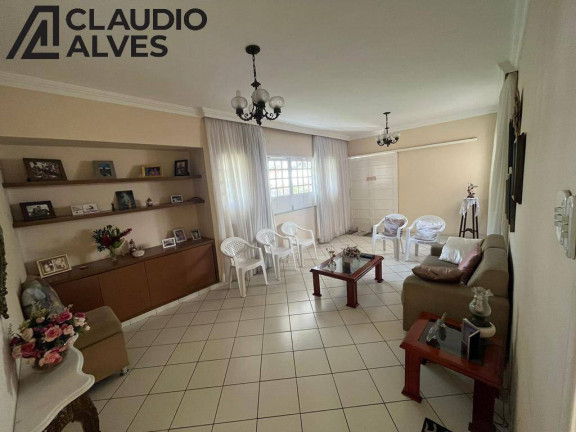 Imagem Casa para Alugar, 200 m² em Centro - Feira De Santana Imagem Casa para Alugar, 200 m² em Centro - Feira De Santana