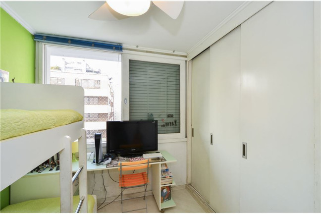 Imagem Imóvel com 3 Quartos à Venda,  em Moema - São Paulo