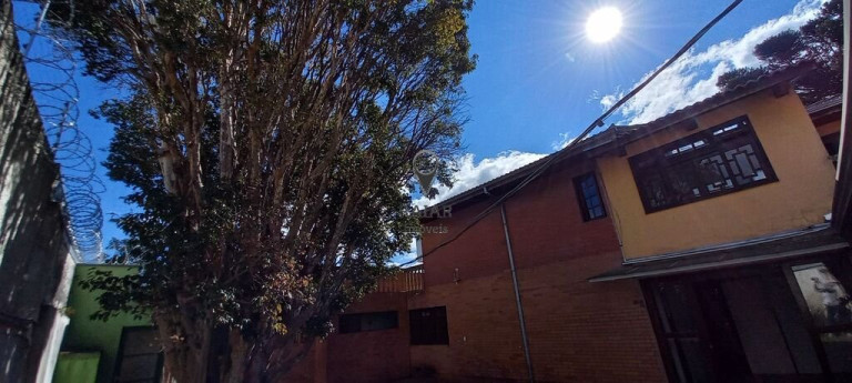 Imagem Casa com 5 Quartos à Venda,  em Rebouças - Curitiba