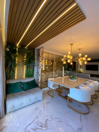 Imagem Apartamento com 3 Quartos à Venda, 130 m² em Centro - Balneário Camboriú Imagem Apartamento com 3 Quartos à Venda, 130 m² em Centro - Balneário Camboriú