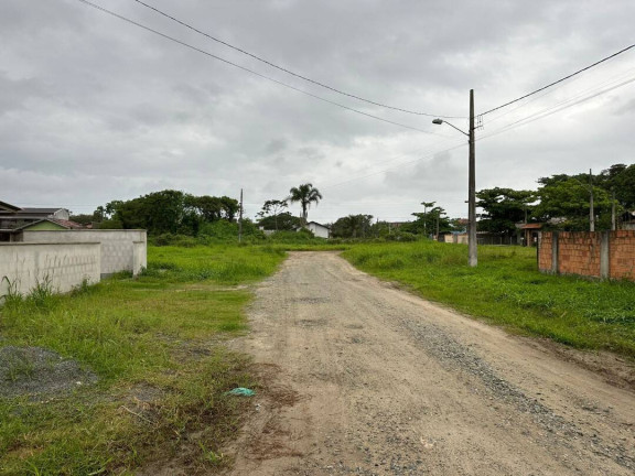 Imagem Casa com 2 Quartos à Venda, 58 m² em Salinas - Balneário Barra Do Sul