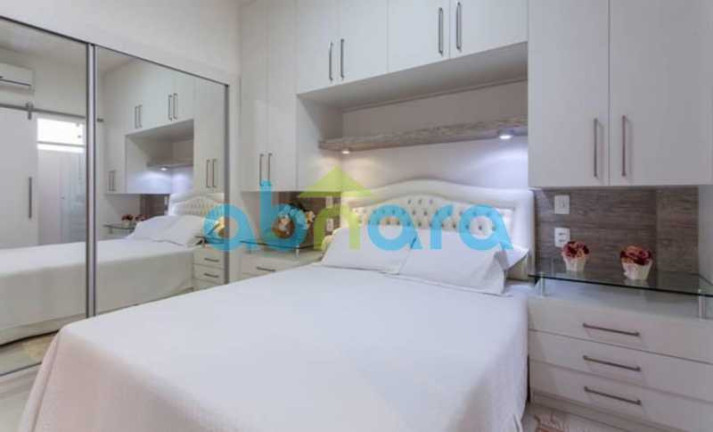 Imagem Apartamento com 3 Quartos à Venda, 110 m² em Copacabana - Rio De Janeiro