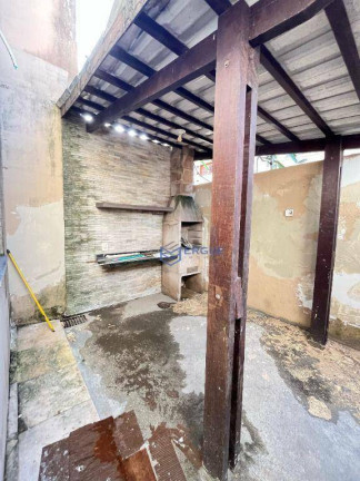 Imagem Casa com 4 Quartos à Venda, 113 m² em Maraponga - Fortaleza Imagem Casa com 4 Quartos à Venda, 113 m² em Maraponga - Fortaleza