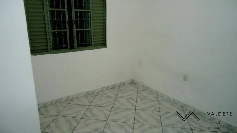 Imagem Casa com 2 Quartos à Venda, 125 m² em Jardim Torrão De Ouro - São José Dos Campos Imagem Casa com 2 Quartos à Venda, 125 m² em Jardim Torrão De Ouro - São José Dos Campos