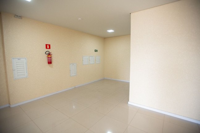 Imagem Apartamento com 2 Quartos à Venda, 70 m² em Jardim California - Irati Imagem Apartamento com 2 Quartos à Venda, 70 m² em Jardim California - Irati