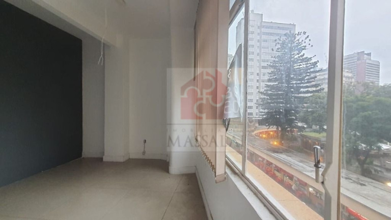 Imagem Sala Comercial à Venda, 69 m² em Centro Histórico - Porto Alegre Imagem Sala Comercial à Venda, 69 m² em Centro Histórico - Porto Alegre