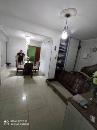Imagem Casa com 3 Quartos à Venda, 220 m² em Jardim Sonia Maria - Taubaté Imagem Casa com 3 Quartos à Venda, 220 m² em Jardim Sonia Maria - Taubaté