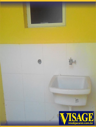 Imagem Casa à Venda, em Vila Branca - Jacareí Imagem Casa à Venda, em Vila Branca - Jacareí