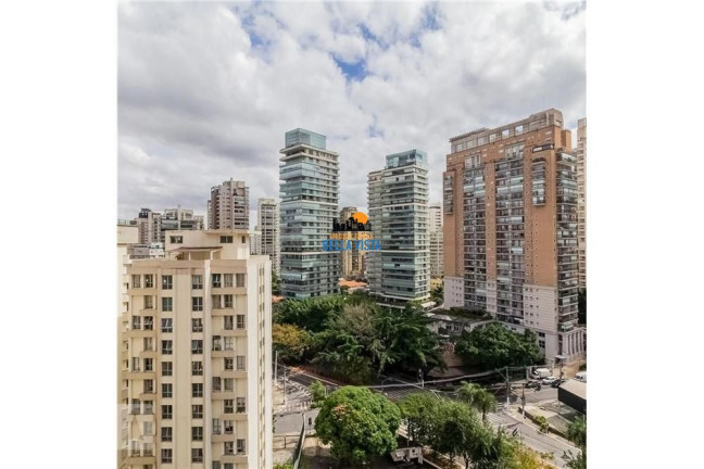 Imagem Apartamento com 2 Quartos à Venda,  em Moema - São Paulo