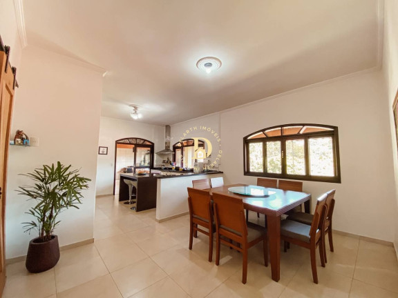 Casa de Condomínio com 4 Quartos à Venda, 315 m² em Rio Comprido - Jacareí