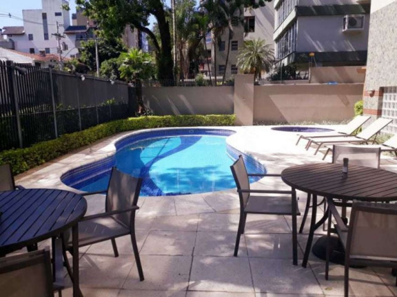Imagem Apartamento com 3 Quartos à Venda, 148 m² em Petrópolis - Porto Alegre Imagem Apartamento com 3 Quartos à Venda, 148 m² em Petrópolis - Porto Alegre