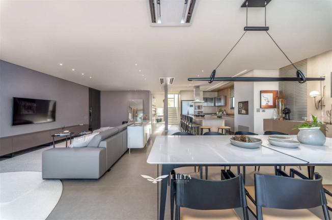 Imagem Casa com 5 Quartos à Venda, 458 m² em Praia Do Estaleiro - Balneário Camboriú