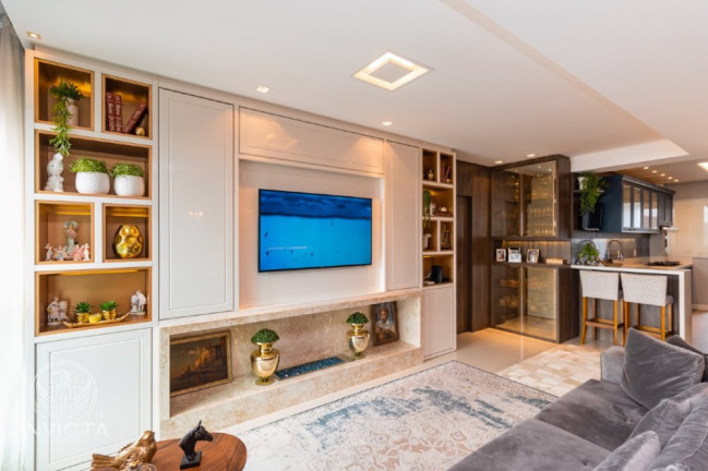 Imagem Apartamento com 3 Quartos à Venda, 135 m² em Pioneiros - Balneário Camboriú Imagem Apartamento com 3 Quartos à Venda, 135 m² em Pioneiros - Balneário Camboriú