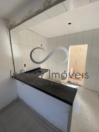 Casa com 2 Quartos à Venda,  em Dona Rosarinha - Santa Luzia
