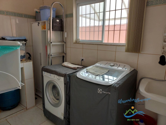 Imagem Casa com 2 Quartos à Venda, 166 m² em Jd Regina - Itanhaém