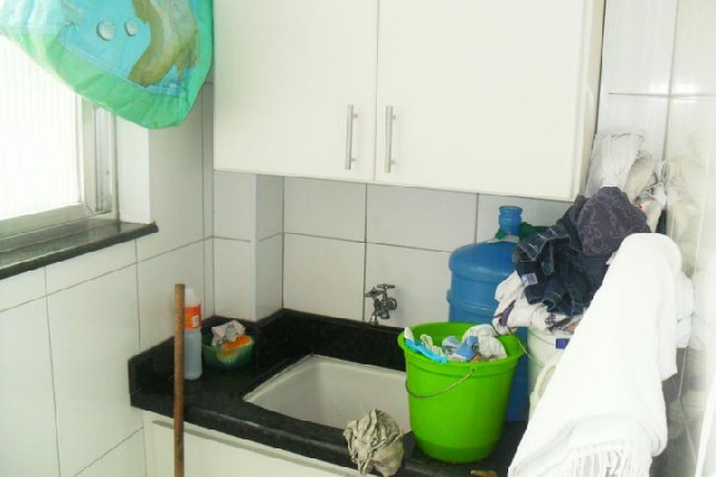 Imagem Apartamento com 2 Quartos à Venda, 80 m² em Jose Menino - Santos