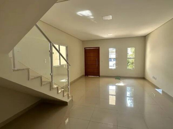 Imagem Casa com 3 Quartos à Venda, em Santa Cruz - Cuiabá Imagem Casa com 3 Quartos à Venda, em Santa Cruz - Cuiabá