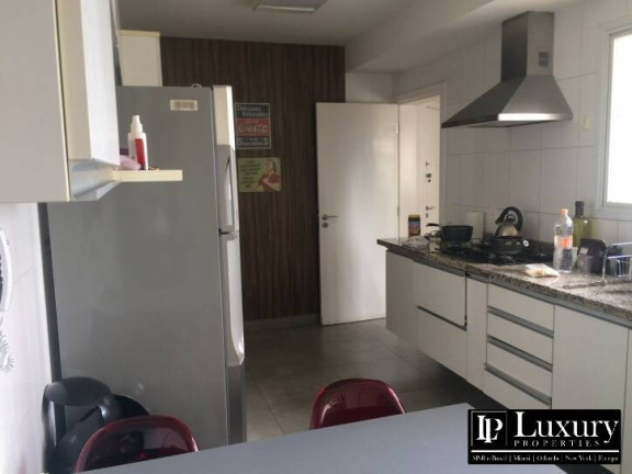 Imagem Apartamento com 4 Quartos à Venda, 226 m² em Vila Nova Conceição - São Paulo Imagem Apartamento com 4 Quartos à Venda, 226 m² em Vila Nova Conceição - São Paulo