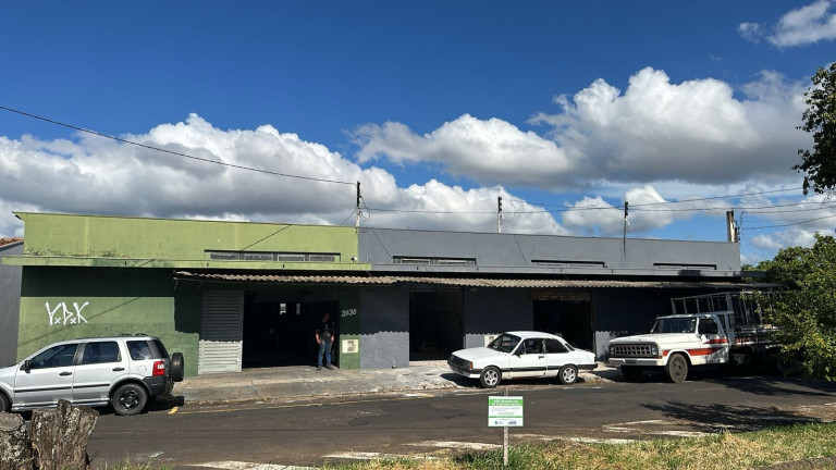 Imóvel com 2 Quartos à Venda,  em Estação - Parque São Jorge