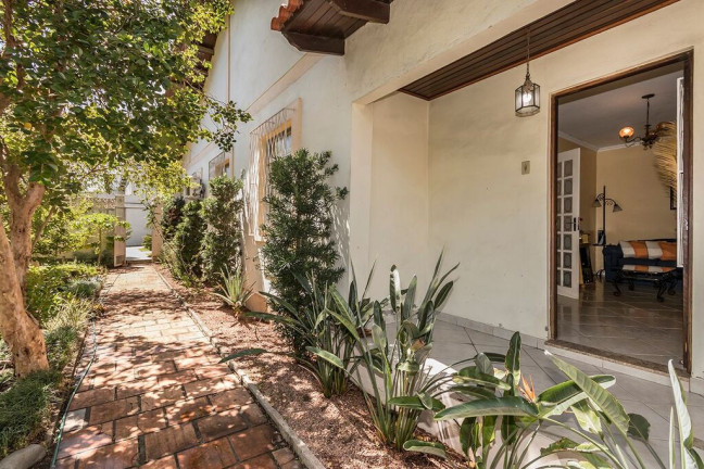 Imagem Casa com 3 Quartos à Venda, 151 m² em Santa Maria Goretti - Porto Alegre