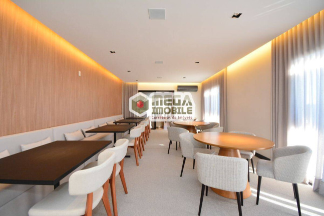 Imagem Apartamento com 2 Quartos à Venda, 75 m² em Centro - Florianópolis Imagem Apartamento com 2 Quartos à Venda, 75 m² em Centro - Florianópolis
