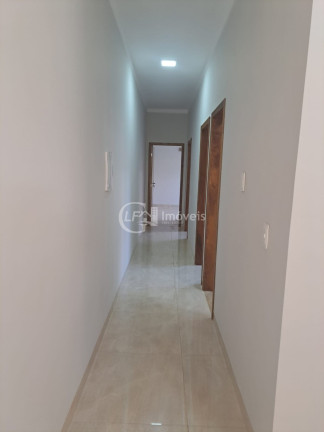 Imagem Casa com 3 Quartos à Venda, 100 m² em Coophatrabalho - Campo Grande Imagem Casa com 3 Quartos à Venda, 100 m² em Coophatrabalho - Campo Grande