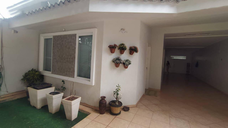Imagem Casa com 3 Quartos à Venda, 238 m² em Jardim Imperial - Maringá Imagem Casa com 3 Quartos à Venda, 238 m² em Jardim Imperial - Maringá