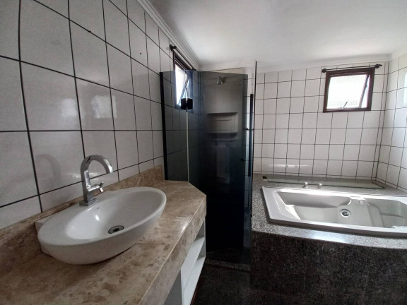 Foto do imóvel Apartamento com 4 Quartos à Venda, 159 m² em América - Joinville