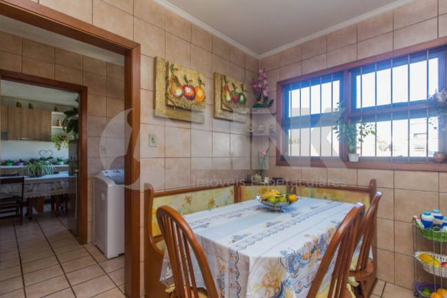 Imagem Casa com 3 Quartos à Venda, 155 m² em Vila Ipiranga - Porto Alegre