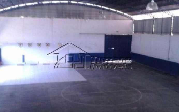 Imóvel Comercial à Venda, 1.200 m² em Putim - São José Dos Campos