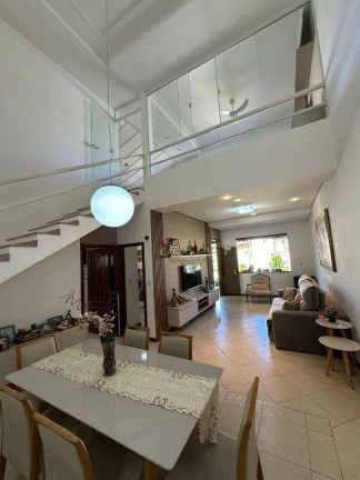 Imagem Casa com 4 Quartos à Venda, 122 m² em Piatã - Salvador Imagem Casa com 4 Quartos à Venda, 122 m² em Piatã - Salvador