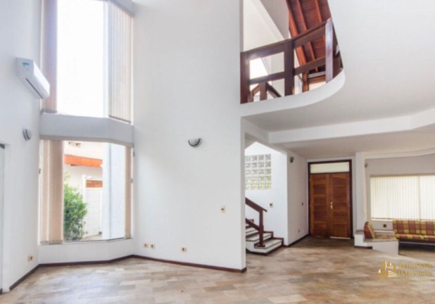 Imagem Casa de Condomínio com 5 Quartos à Venda, 350 m² em Tabatinga - Caraguatatuba Imagem Casa de Condomínio com 5 Quartos à Venda, 350 m² em Tabatinga - Caraguatatuba