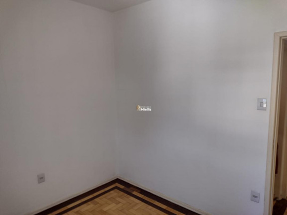 Imagem Imóvel com 2 Quartos à Venda, 70 m² em Menino Deus - Porto Alegre Imagem Imóvel com 2 Quartos à Venda, 70 m² em Menino Deus - Porto Alegre