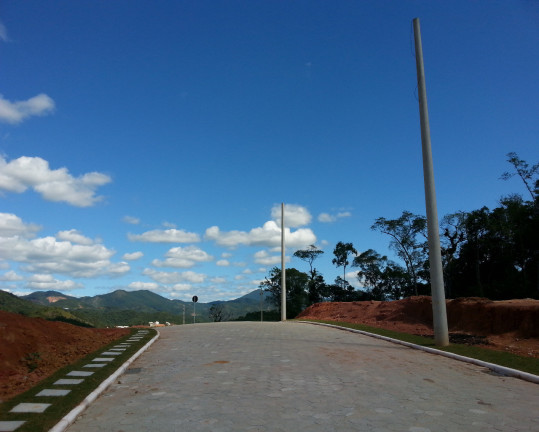 Imagem Terreno à Venda, 402 m² em Primeiro De Maio - Brusque Imagem Terreno à Venda, 402 m² em Primeiro De Maio - Brusque
