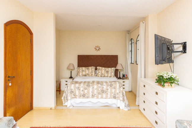 Imagem Casa com 4 Quartos à Venda, 641 m² em Jardim Leonor - São Paulo Imagem Casa com 4 Quartos à Venda, 641 m² em Jardim Leonor - São Paulo