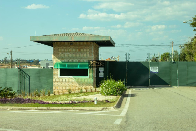 Imagem Imóvel com 3 Quartos à Venda, em Cajuru Do Sul - Sorocaba Imagem Imóvel com 3 Quartos à Venda, em Cajuru Do Sul - Sorocaba