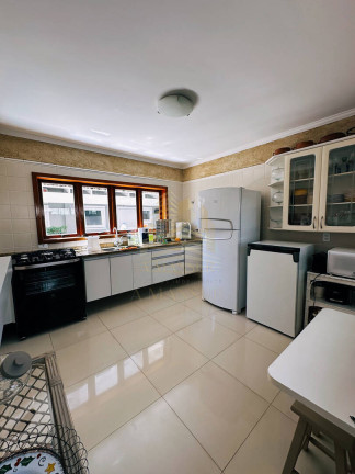 Imagem Casa com 3 Quartos para Temporada, 390 m² em Bertioga