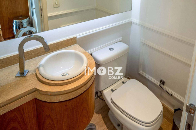 Imagem Imóvel com 3 Quartos à Venda, 158 m² em Itaim Bibi - São Paulo Imagem Imóvel com 3 Quartos à Venda, 158 m² em Itaim Bibi - São Paulo