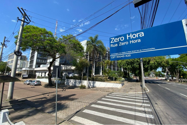 Imagem Apartamento com 2 Quartos à Venda, 59 m² em Santana - Porto Alegre