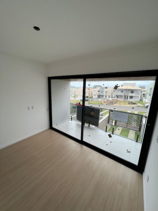 Imagem Sobrado com 2 Quartos à Venda, 120 m² em Ingleses Do Rio Vermelho - Florianópolis Imagem Sobrado com 2 Quartos à Venda, 120 m² em Ingleses Do Rio Vermelho - Florianópolis