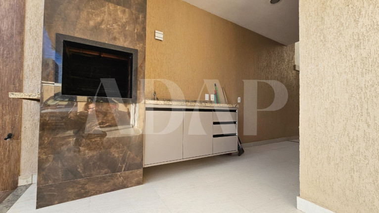 Imagem Casa com 5 Quartos à Venda, 238 m² em Vargem Pequena - Rio De Janeiro Imagem Casa com 5 Quartos à Venda, 238 m² em Vargem Pequena - Rio De Janeiro